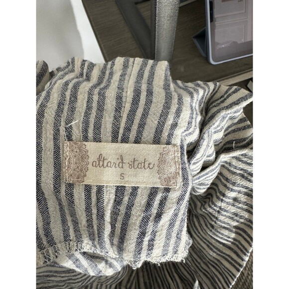 Altr’d State Shorts - Picture 3 of 3